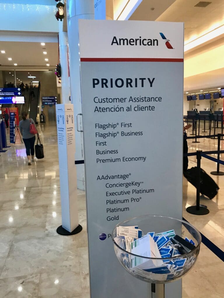 Priority Check In - American Airlines - Cancun International Airport
