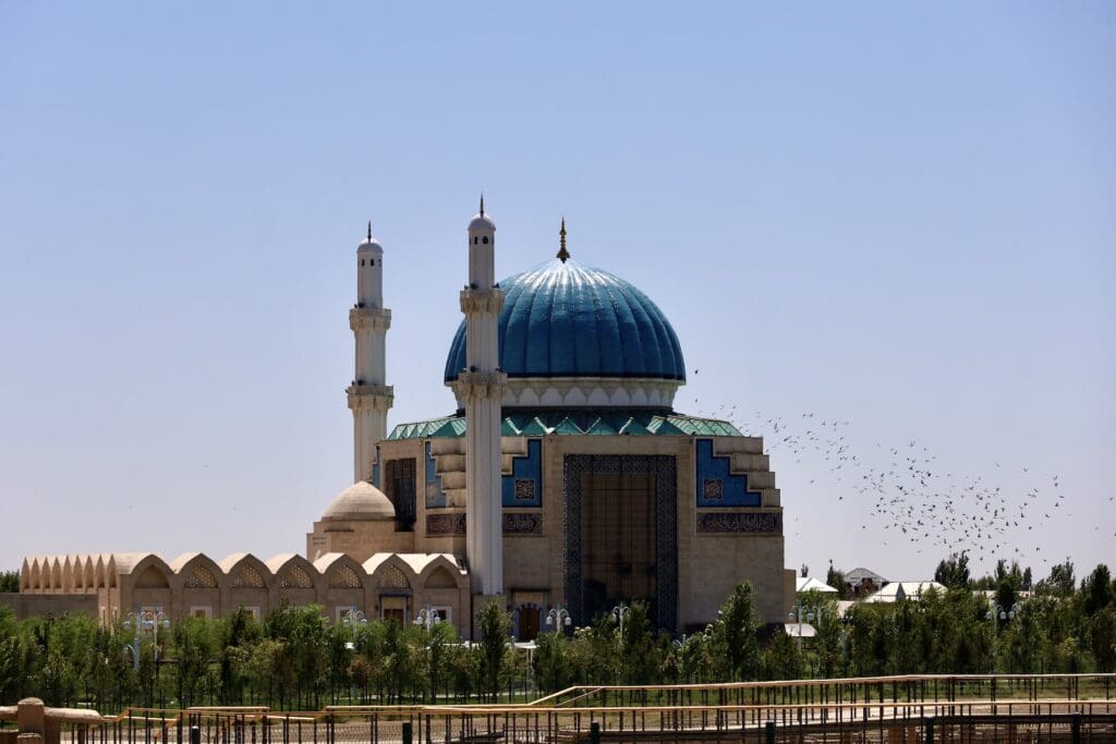 Khoja Ahmad Yassavi Mosque (Notice the Birds)