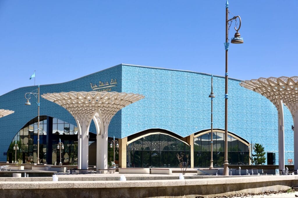 Dala Eli (Great Steppe) Building