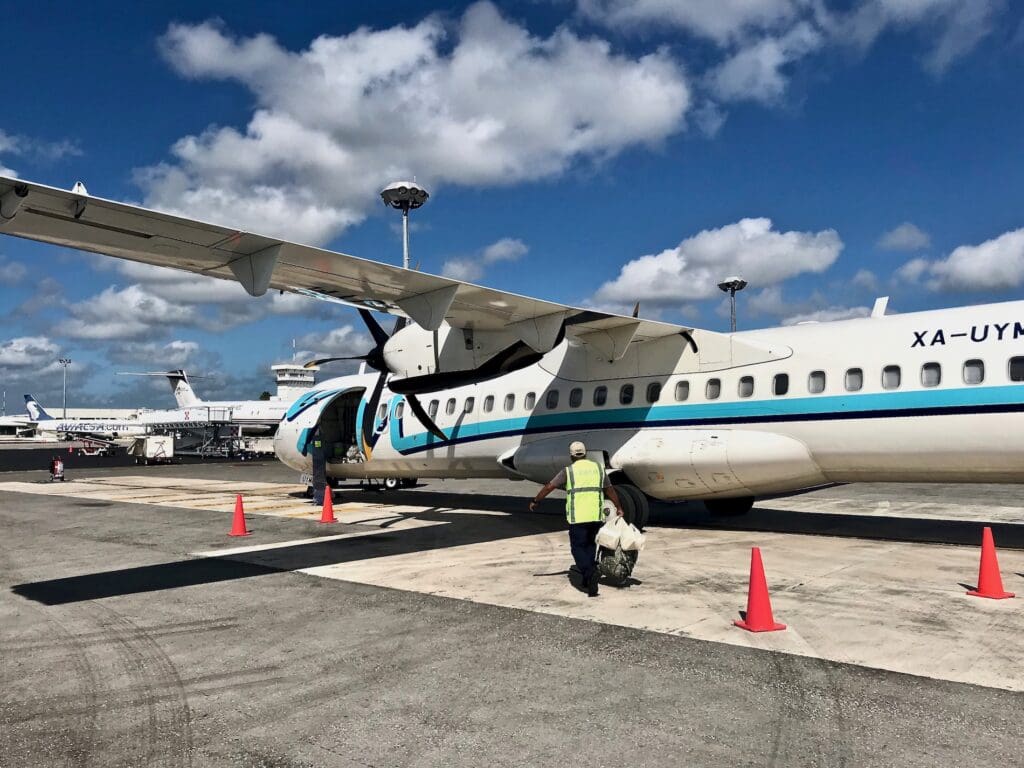 Aeromar ATR 42-600 in Cancun