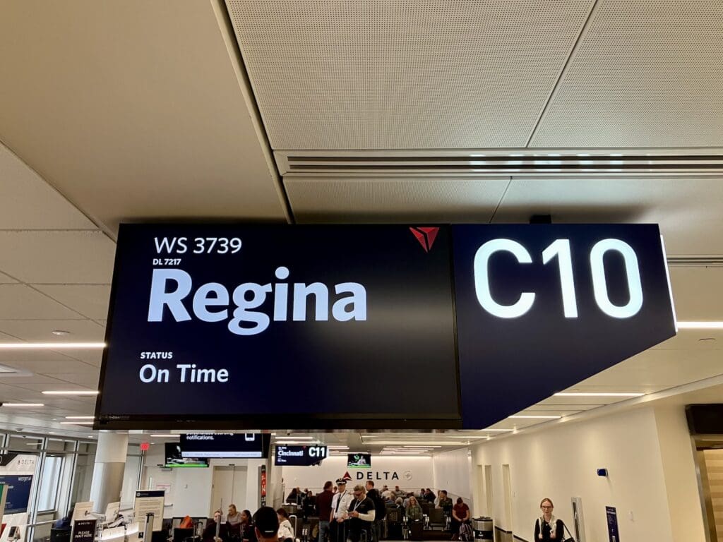 Gate C10 at MSP - WestJet Encore - MSP to Regina