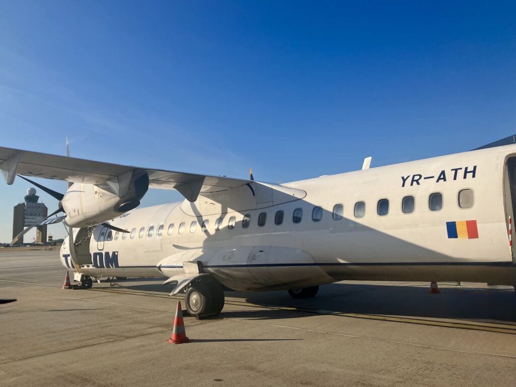TAROM ATR 42-600 in Bucharest