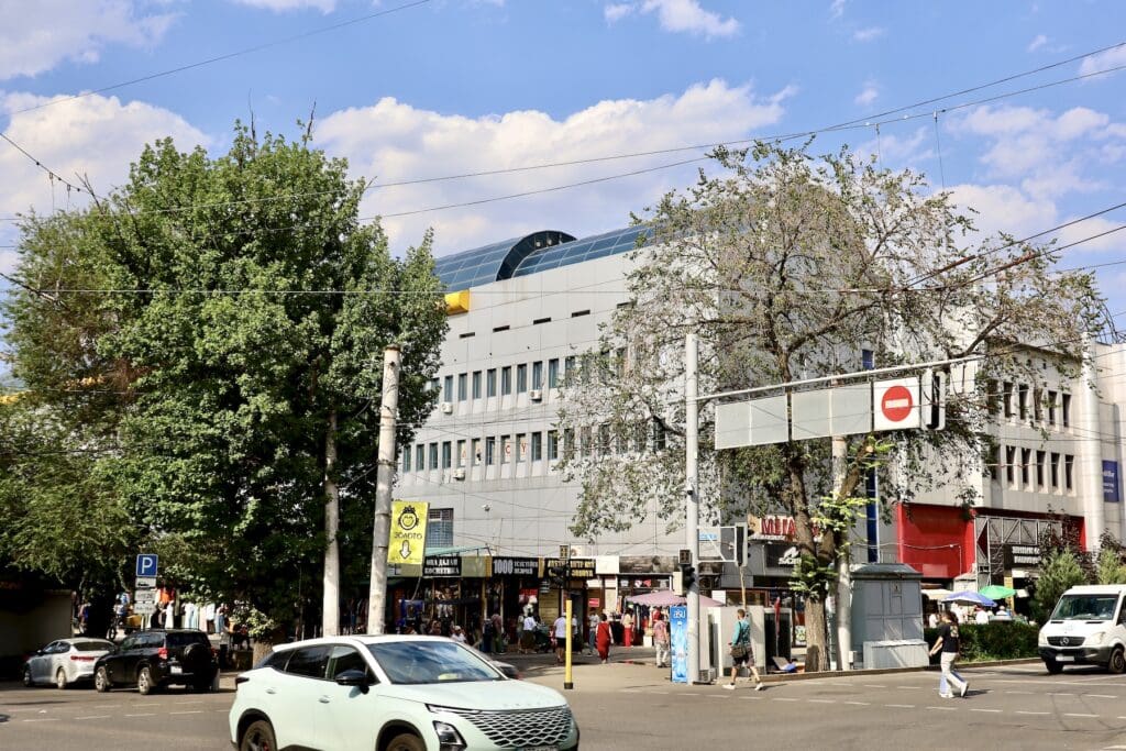 Use Yandex-Go as Uber is Not Available in Kazakhstan