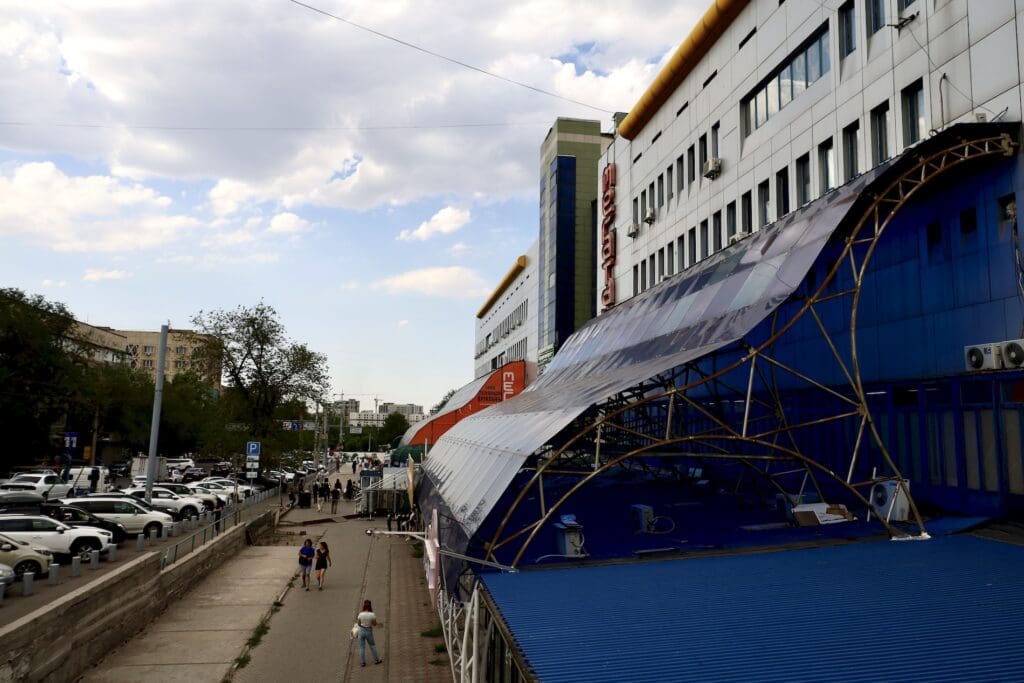 Exterior of the Green Bazaar