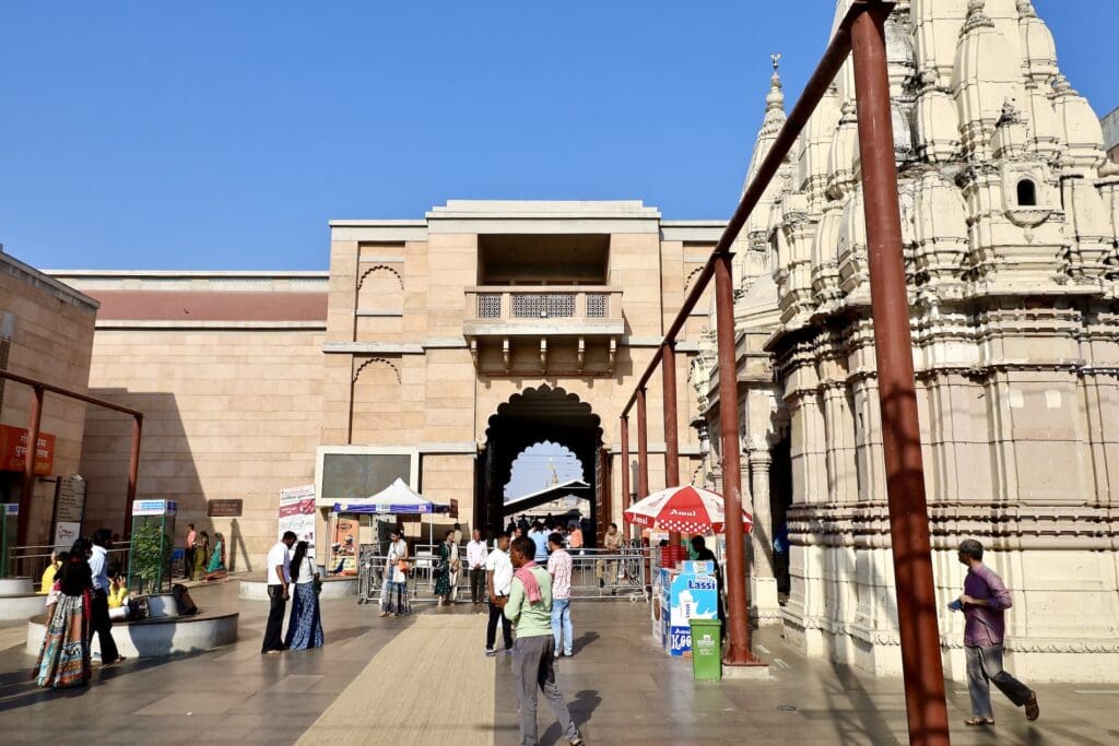 Kashi Vishwanath Temple Area